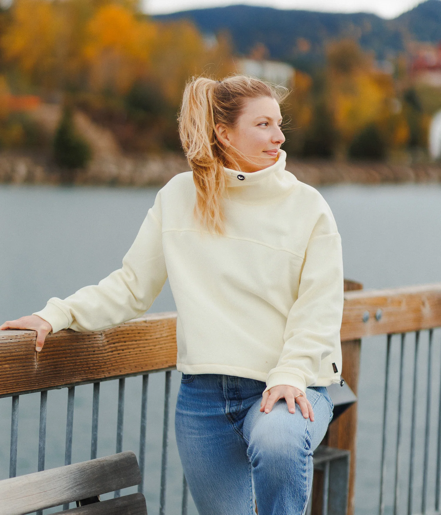 The Mika Fleece Pullover - Image 7