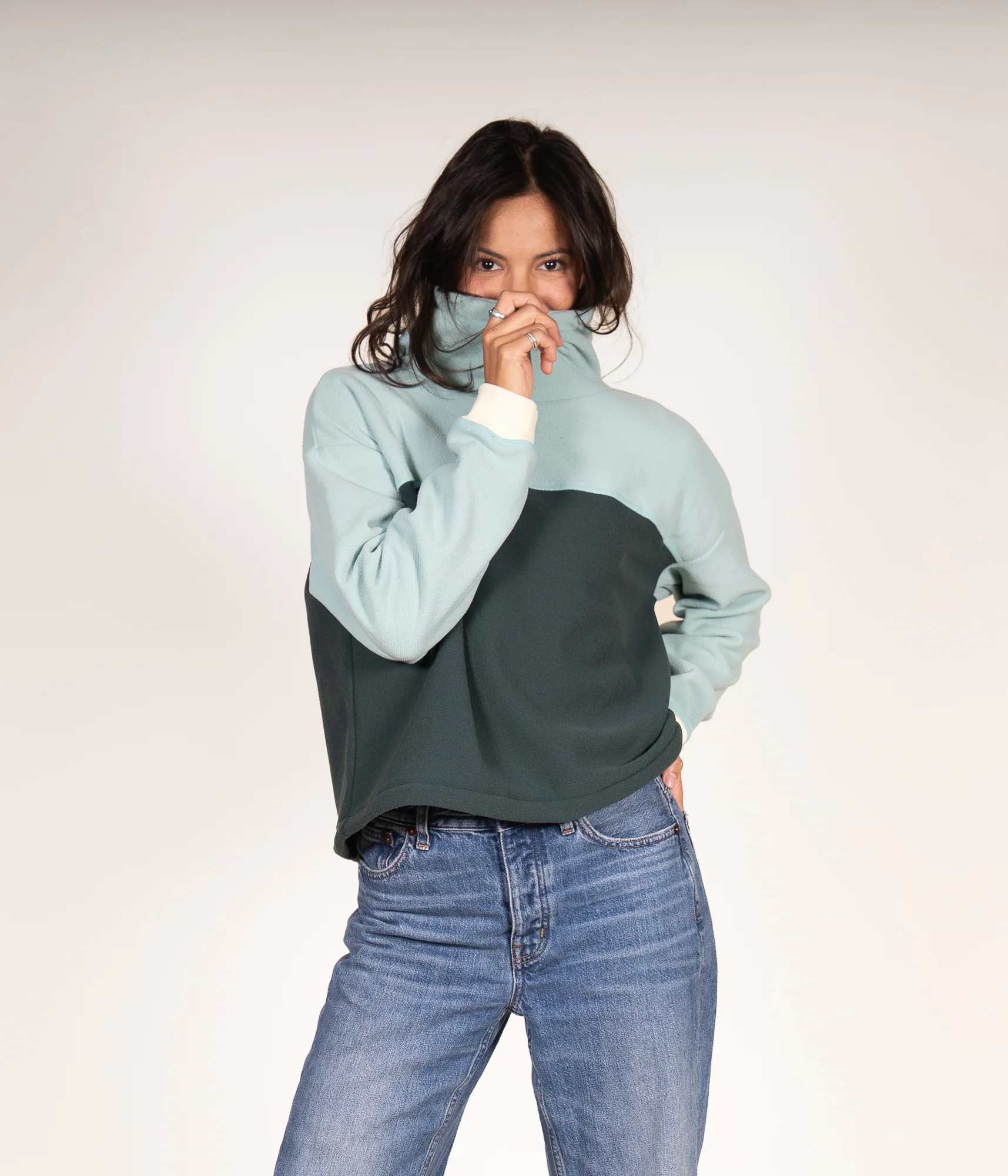 The Mika Fleece Pullover CB - Image 12